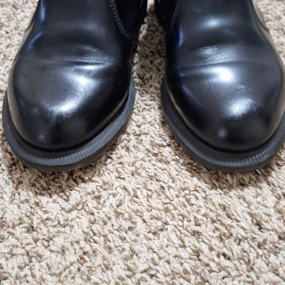 Dr. Martens flora Chelsea boot size womens 7 or EU38 - Picture 2 of 12